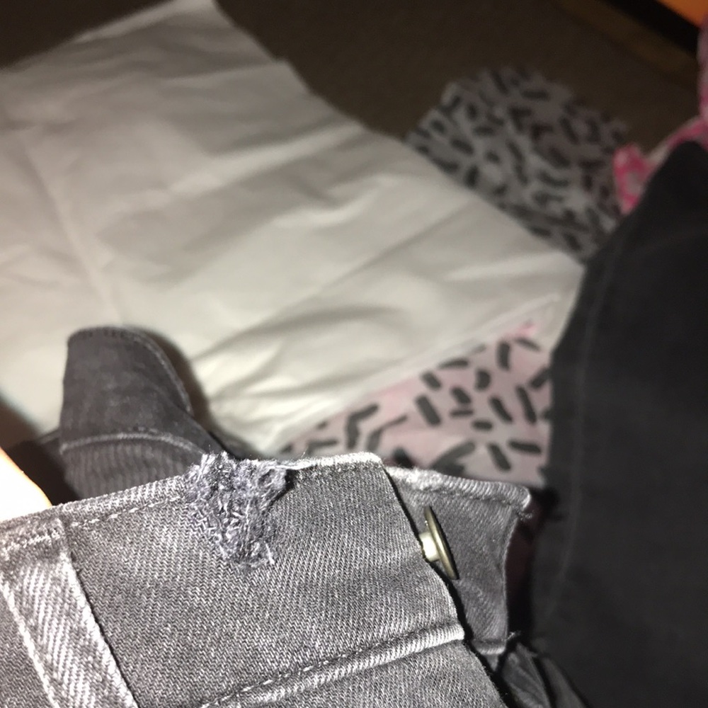 Gap denim flare high-rise washed out black never been worn - Picture 5 of 5